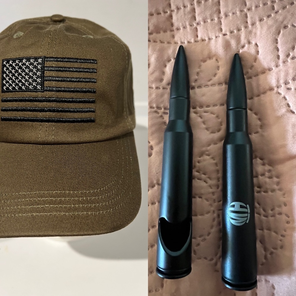 NWT US ARMY, AA, 82nd AIRBORNE OD GREEN. USA FLAG + Calaber bottle opener. Read!